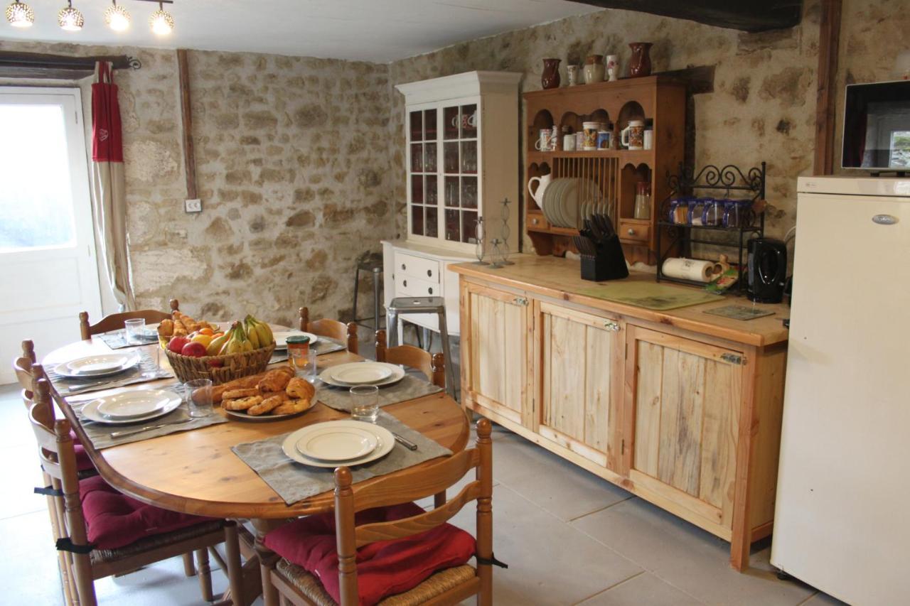 Villa Gite La Pimparola à Nouic Extérieur photo