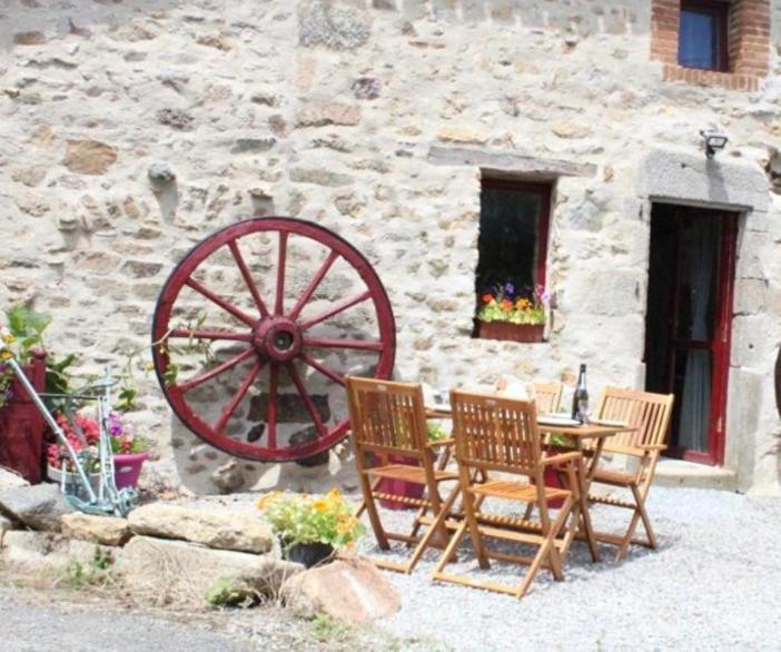 Villa Gite La Pimparola à Nouic Extérieur photo